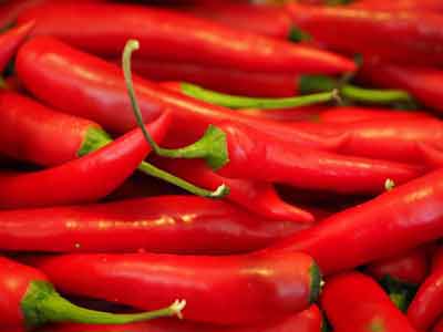 chili pepers versnellen het metabolisme